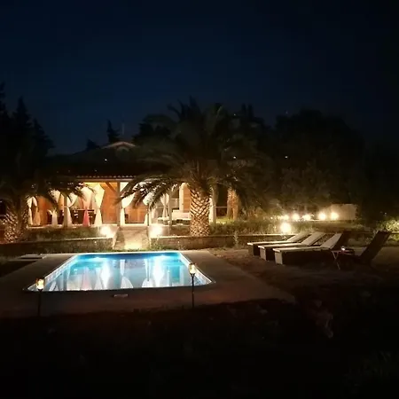 Family Friendly House With A Swimming Pool Seget - - 27237 Prázdninový dům *