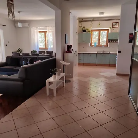 Family Friendly House With A Swimming Pool Seget - - 27237 *