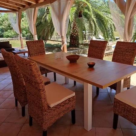 Prázdninový dům Family Friendly House With A Swimming Pool Seget - - 27237 Umag